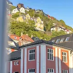 Bryggen Gateway Homes Apartmán *